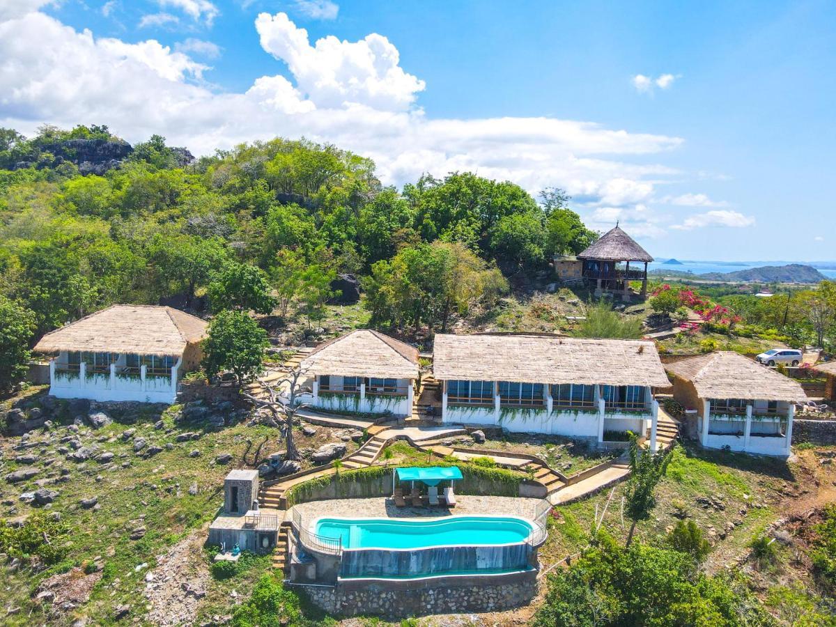 Theodor Hotel Labuan Bajo Bagian luar foto