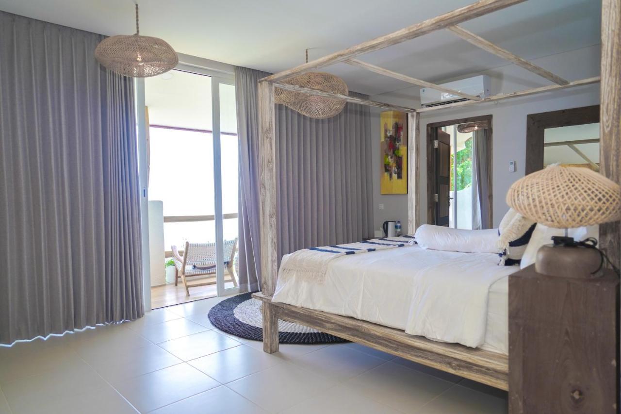 Theodor Hotel Labuan Bajo Bagian luar foto