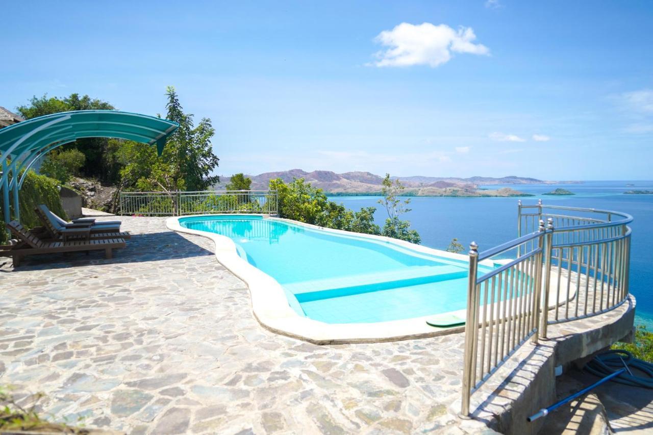 Theodor Hotel Labuan Bajo Bagian luar foto